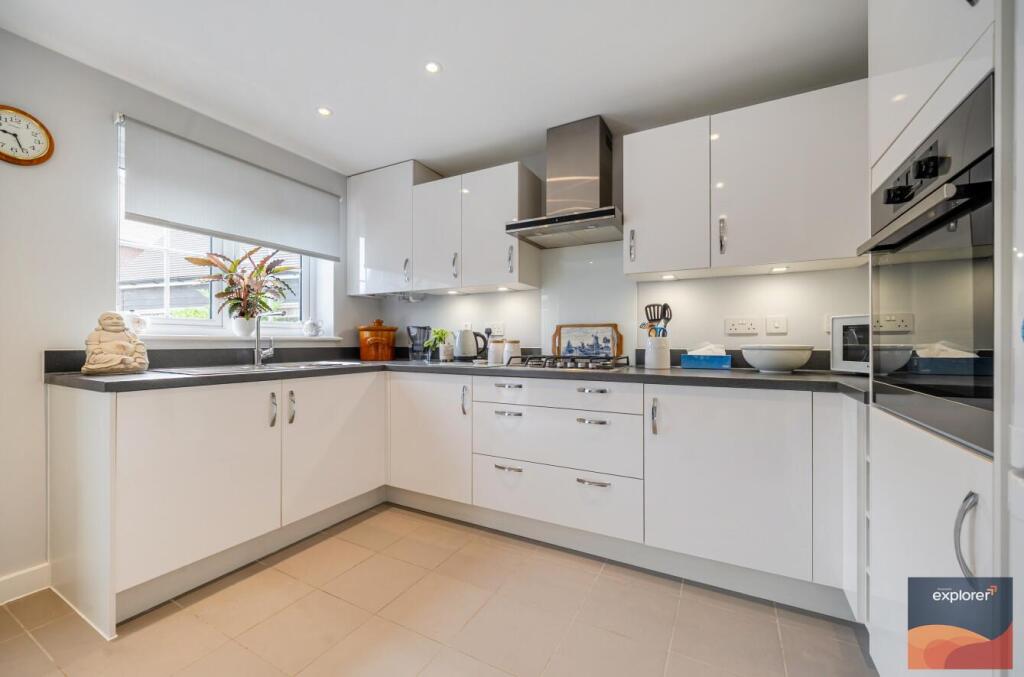 House in Reading - View 4