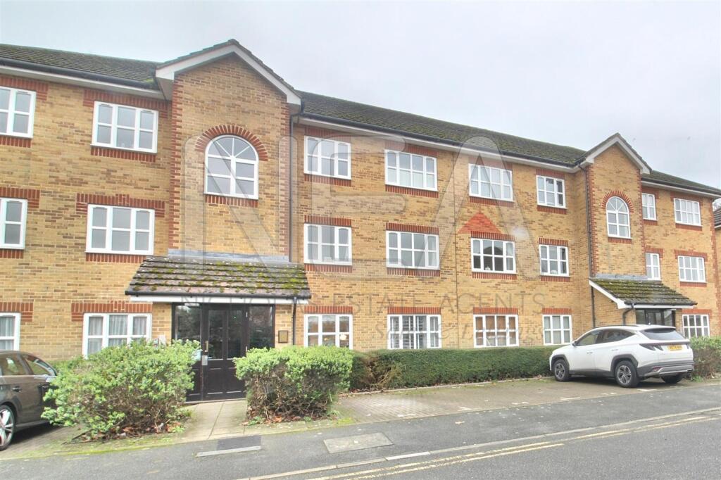 Main image of property: Elliotts Way, Caversham, Reading