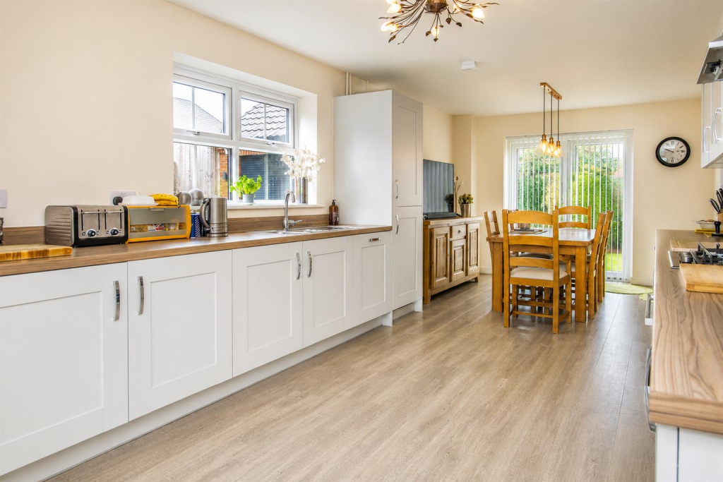 House in Harborough, Market Harborough - View 3