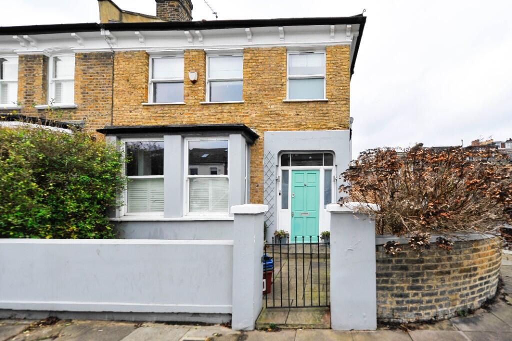 Main image of property: Heathfield Gardens, London, W4