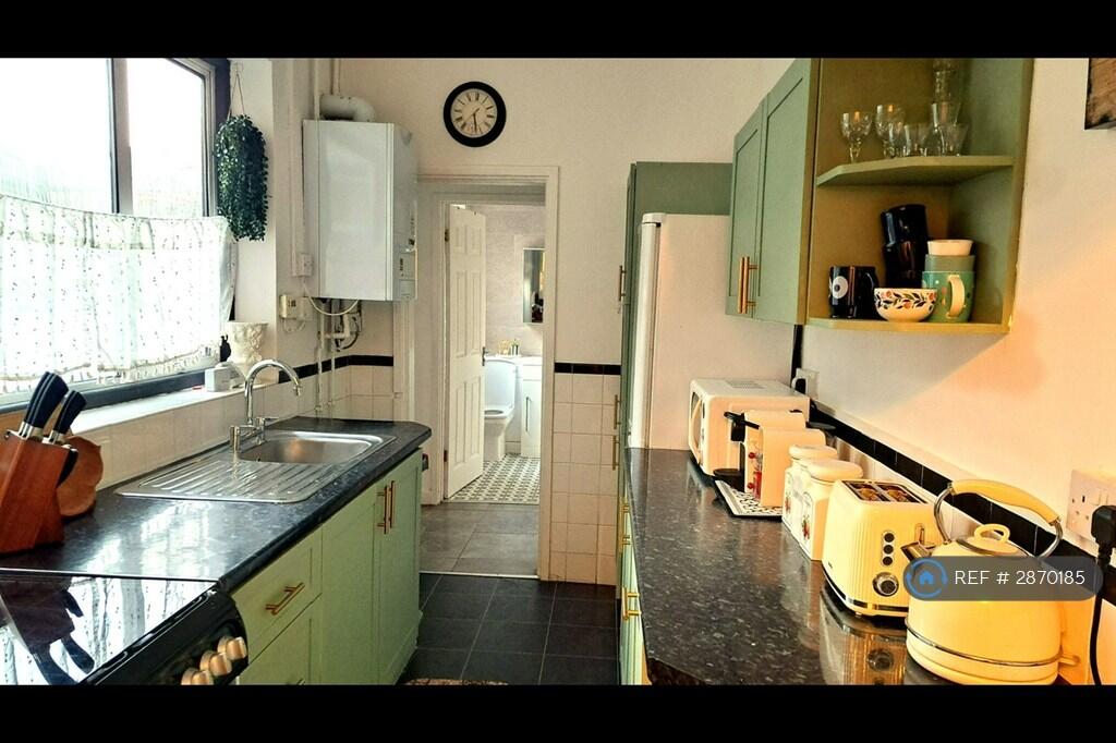 2 bedroom terraced house for rent