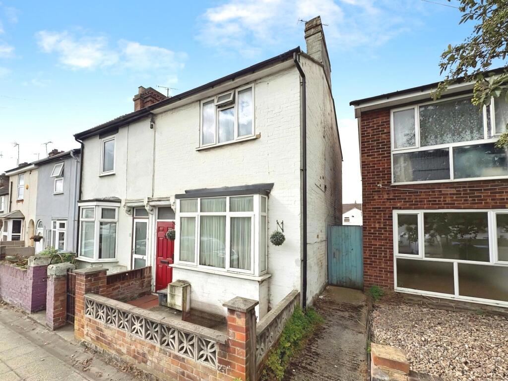 Main image of property: Park Street, Aylesbury, Buckinghamshire