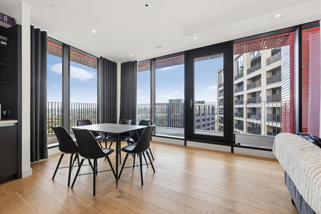 Defoe House, 123 City Island Way, London, E14 photo 3