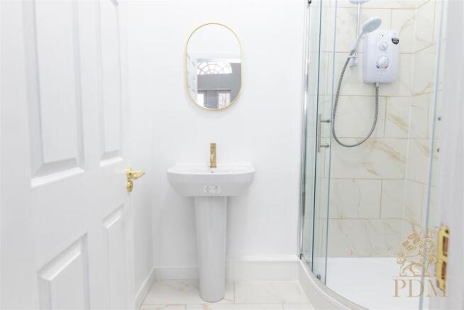 Bank Apartments Peveril St Nottingham NG7 4AH