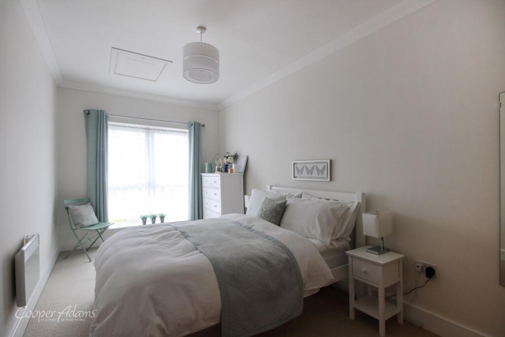 Apartment in Brighton - More