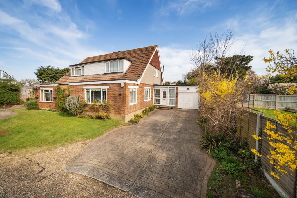Main image of property: Heath Road, Bexley, Kent, DA5 2DP