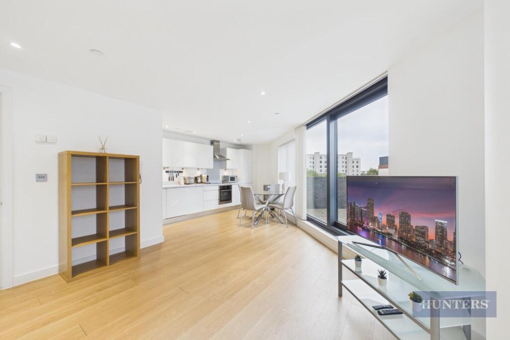 Apartment in Southampton - View 4