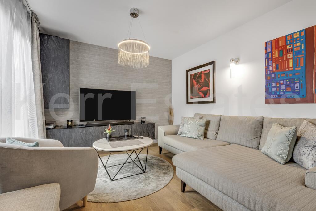 Main image of property: John Bowles Court, Schoolhouse Lane, Tower Hamlets, E1W
