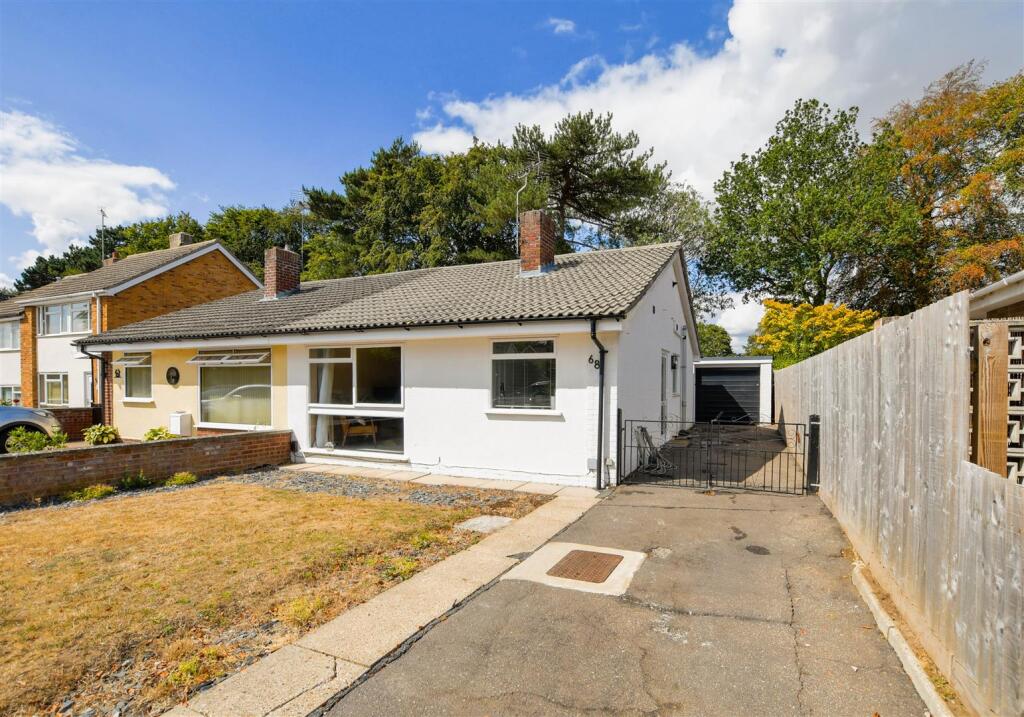 Main image of property: Churchill Avenue, Newmarket