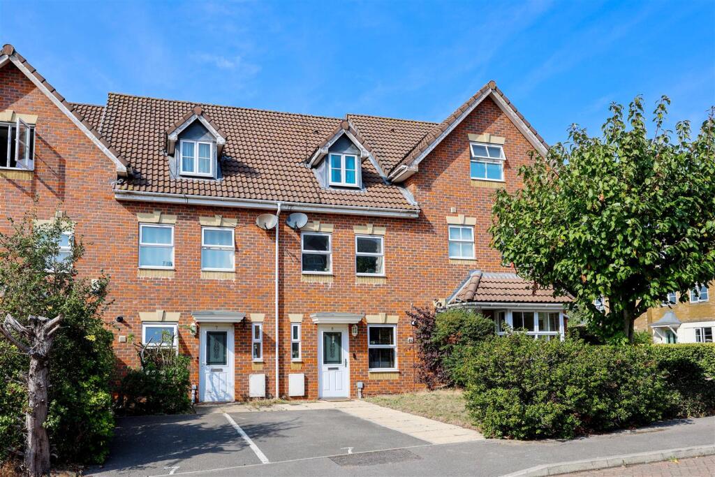 Main image of property: Arklay Close, Hillingdon, UB8