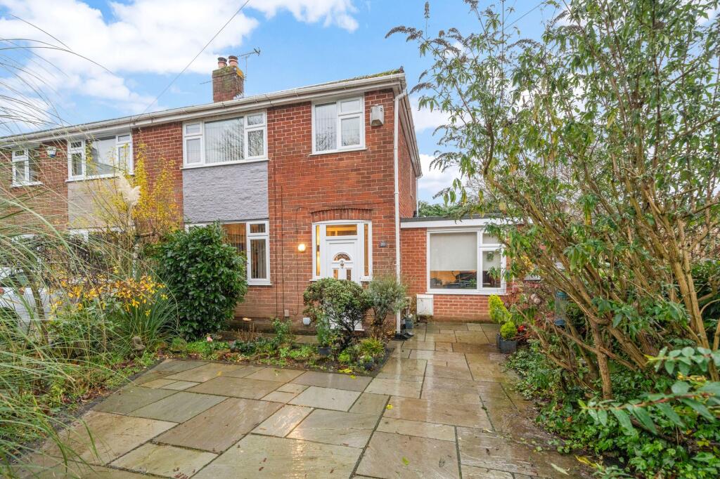Main image of property: Manor Close, Ashton-In-Makerfield, WN4