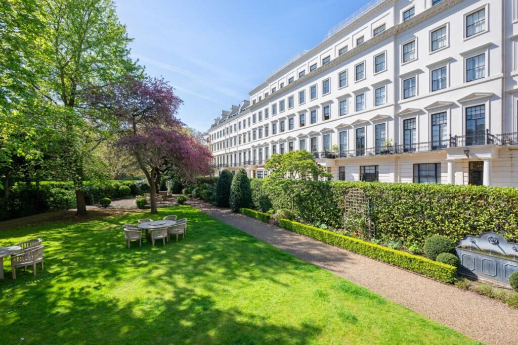 Main image of property: Hyde Park Gardens, London, W2
