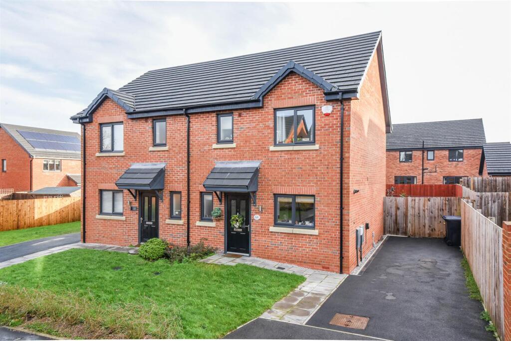 Main image of property: Birdsfoot Close, Leyland