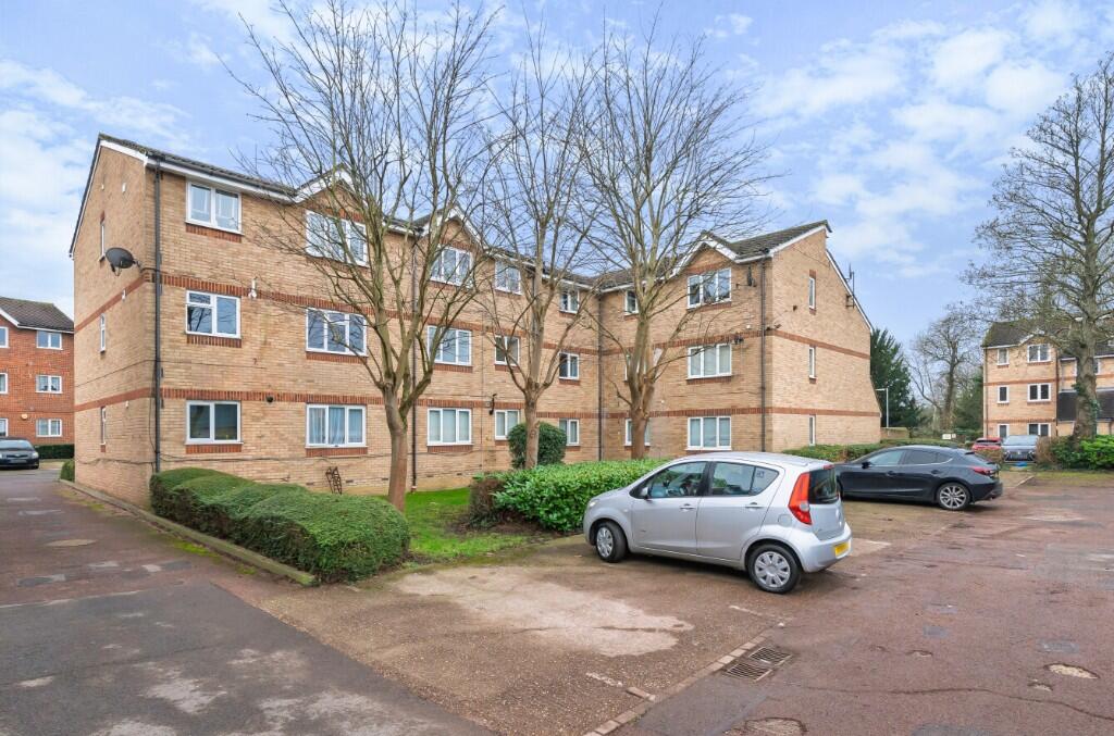Apartment in Epping Forest, Waltham Abbey - View 4