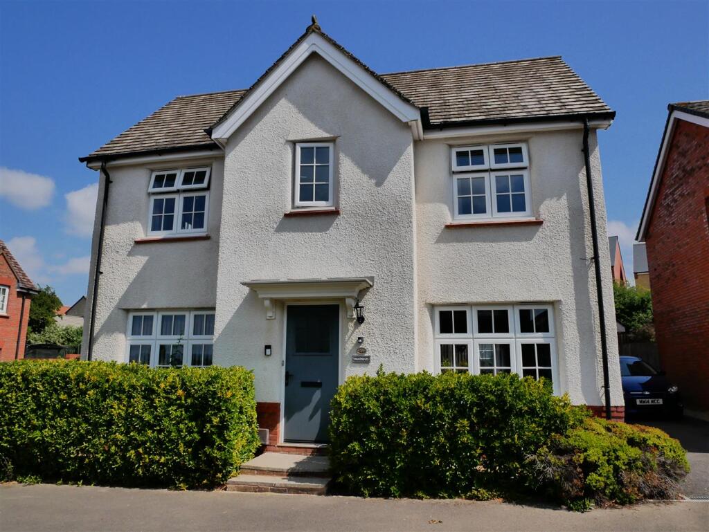 Main image of property: Comet Crescent,, Calne
