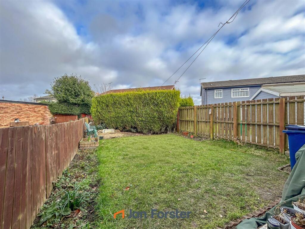 House in Newcastle upon Tyne, Tyne and Wear - More