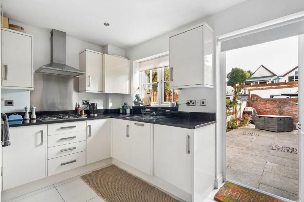 House in Hemel Hempstead, Beaconsfield - View 3