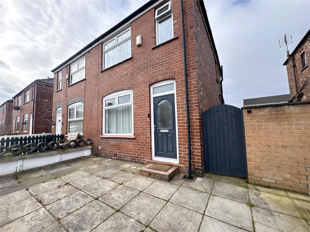 Main image of property: Easton Road, Droylsden, Manchester, Greater Manchester, M43