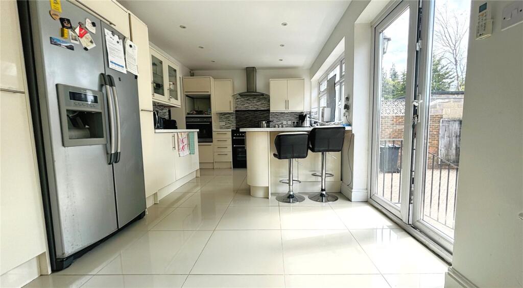 House in Runnymede, Egham Hythe - View 3