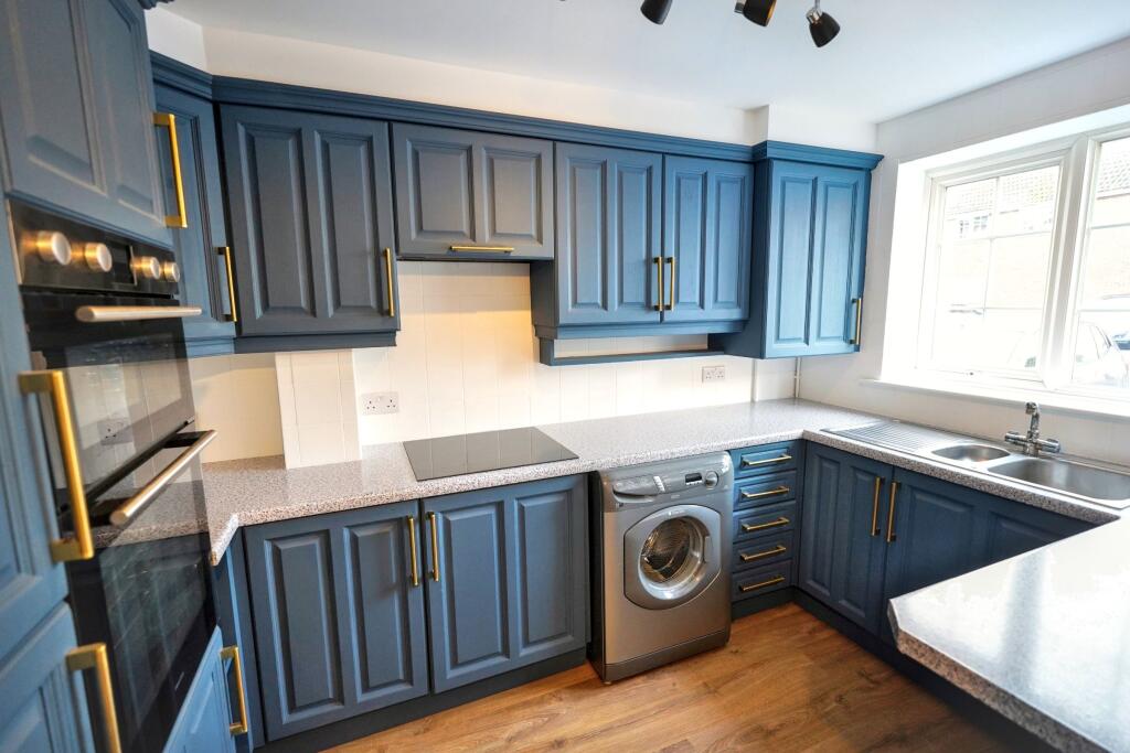 Spencer Close, Stansted photo 4