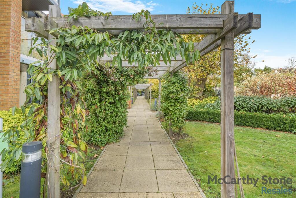 Additional image 26 of 44 Eleanor House, London Road, St. Albans AL1 1NR