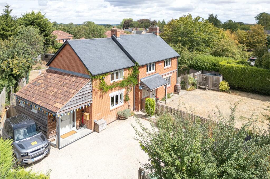 Wilcot Road, Pewsey, SN9