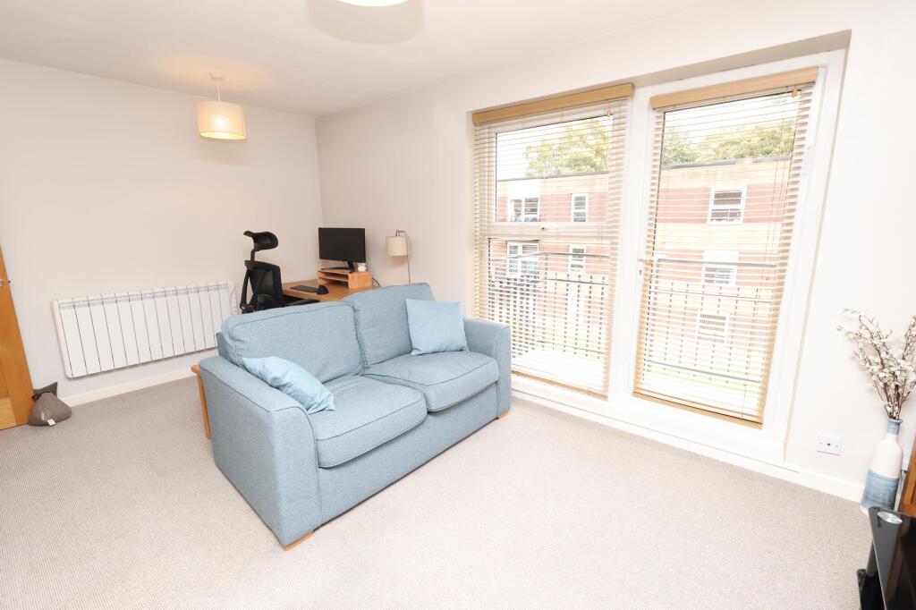 Apartment in Manchester - More