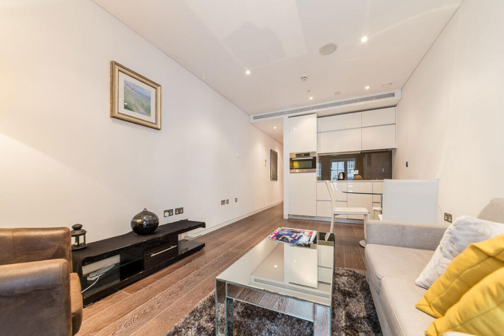 Apartment in London - View 4