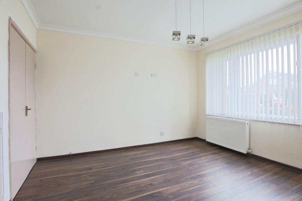 House in Hull, Keyingham - More