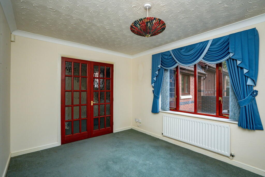 House in Worcester - More
