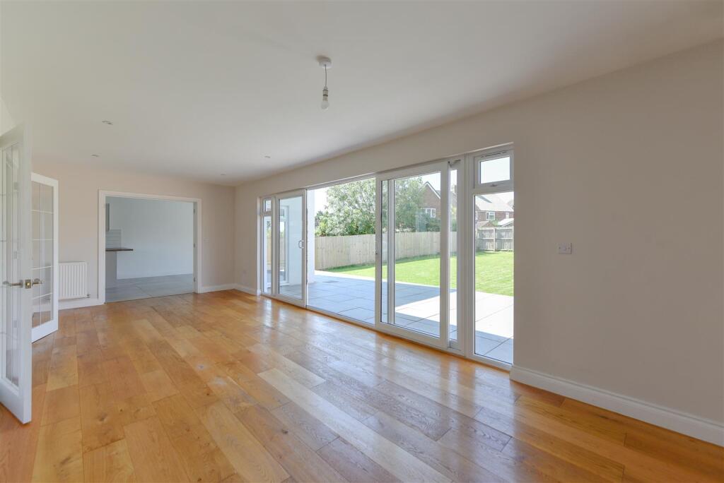 House in Milton Keynes - View 4