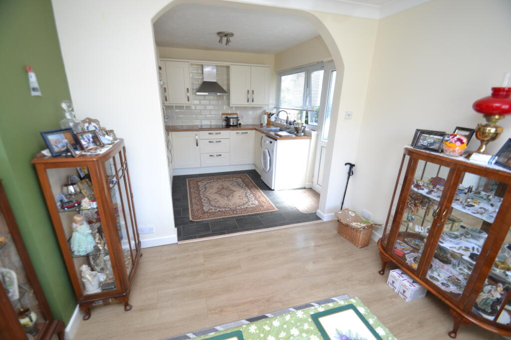 Norman Way, Wootton Bridge - View 4