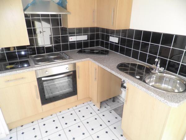 Wyndmill Crescent, West Bromwich, B71 photo 2