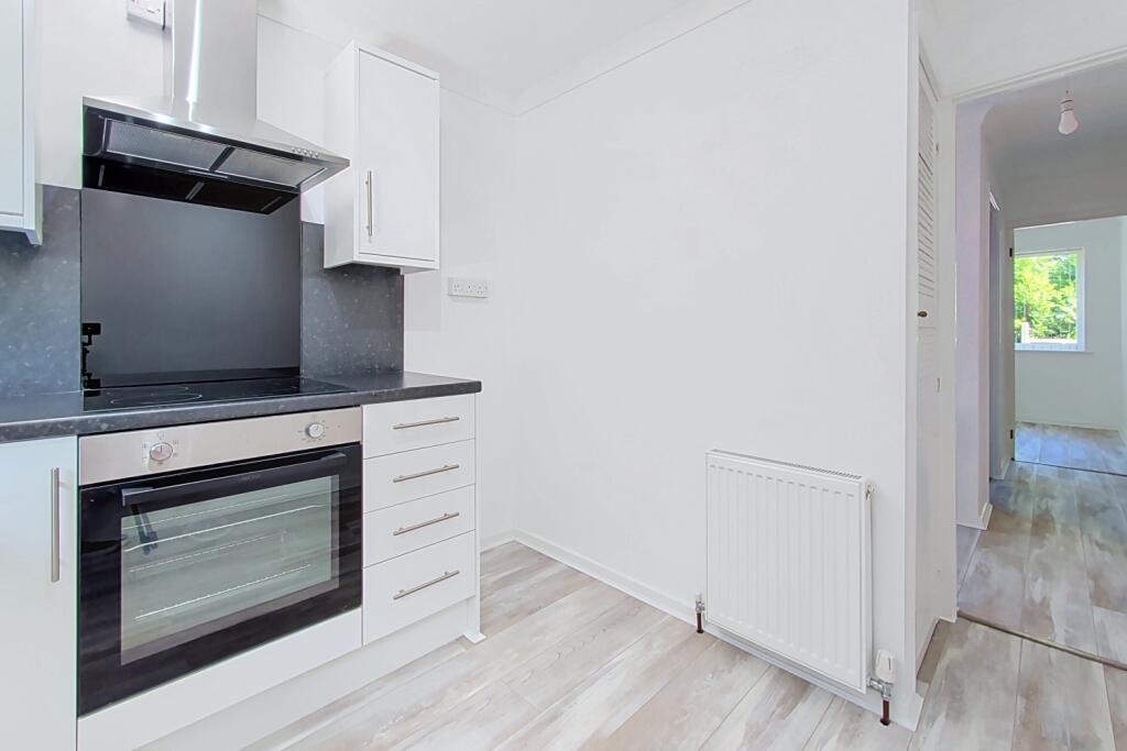 Apartment in Huddersfield - View 5