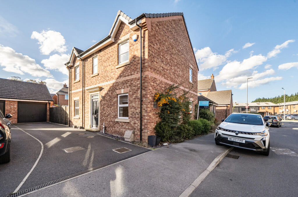 Main image of property: Noble Crescent, Wetherby, LS22