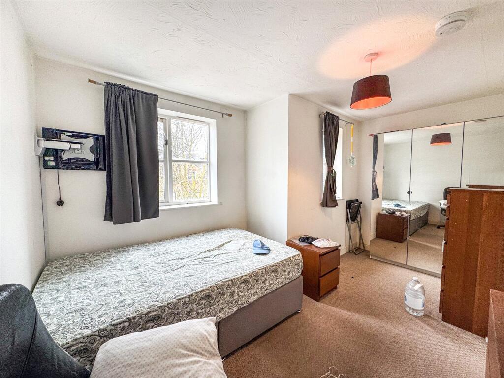 Main image of property: 26 Masthouse Terrace, London, E14