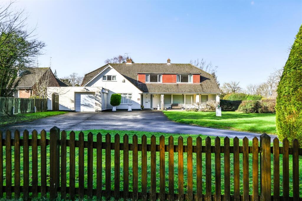 Main image of property: Furnace Lane, Broad Oak, Rye, East Sussex TN31 6ES