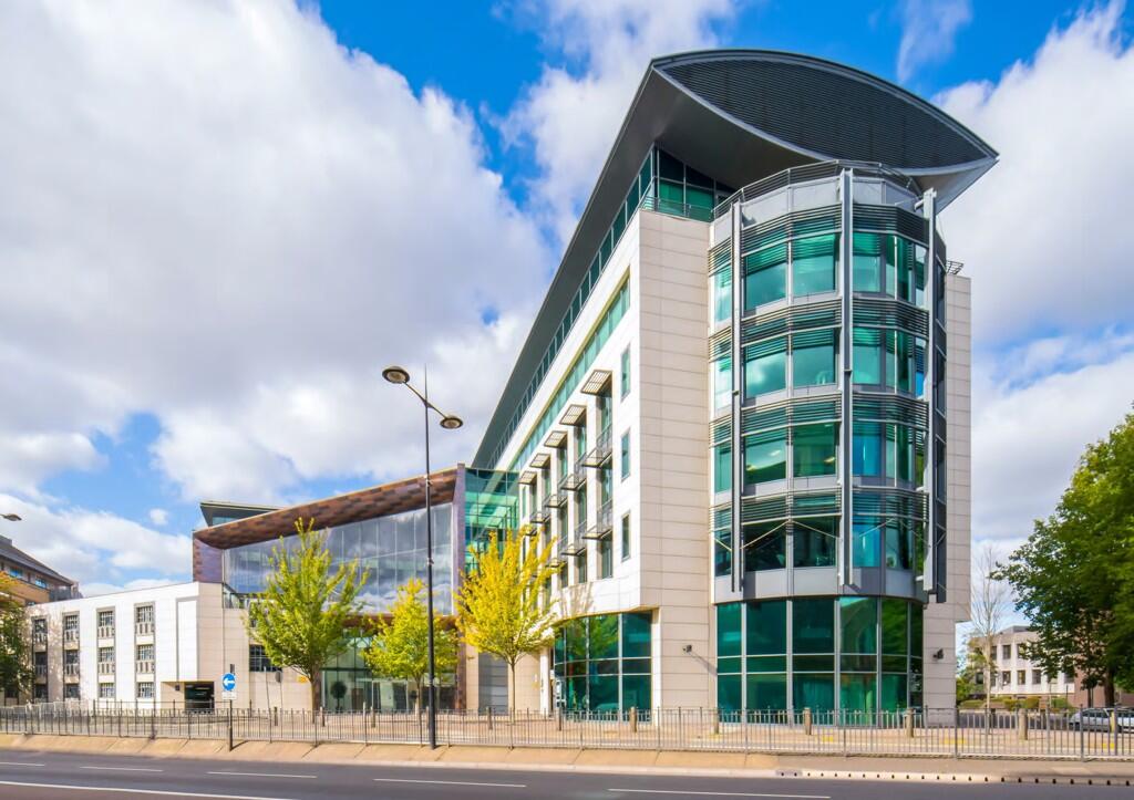 Main image of property: Onslow House, Onslow Street, Guildford, Surrey, GU1 4TN