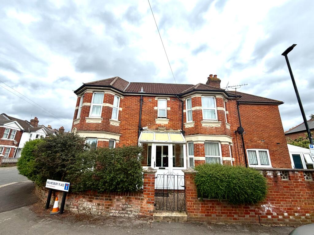 Main image of property: FREEMANTLE, SO15