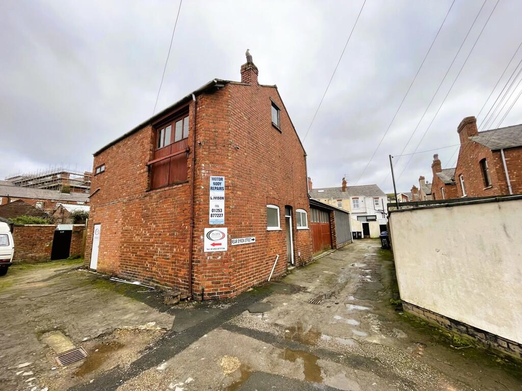 Main image of property: R/O 20 BYRON STREET, FLEETWOOD , LANCASHIRE, FY7