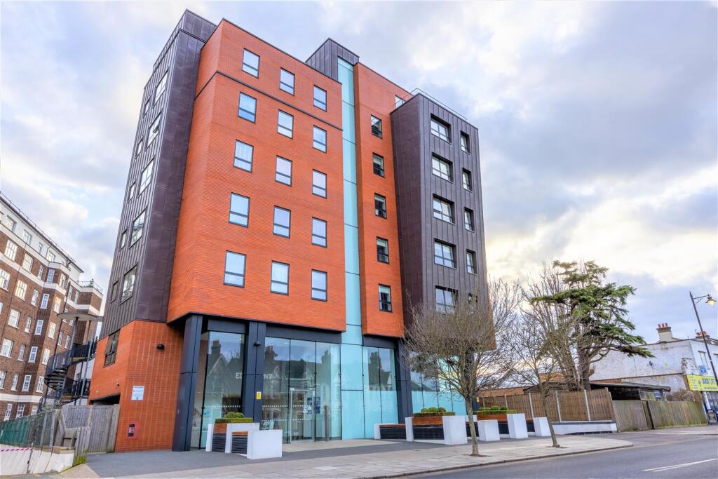 Main image of property: Rectory Grove, Leigh-On-Sea