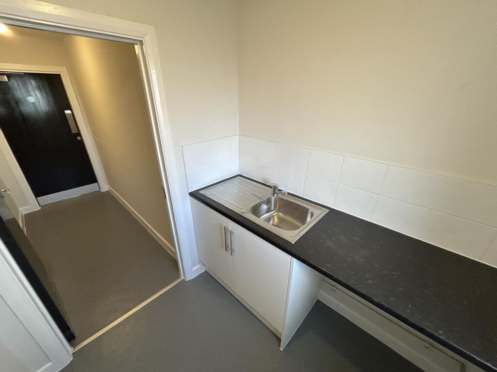 Kitchen Facilities 