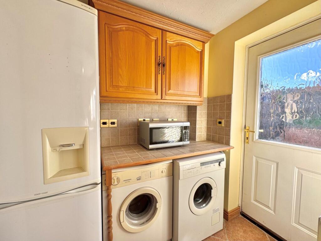 Anemone Close, Melton Mowbray photo 4