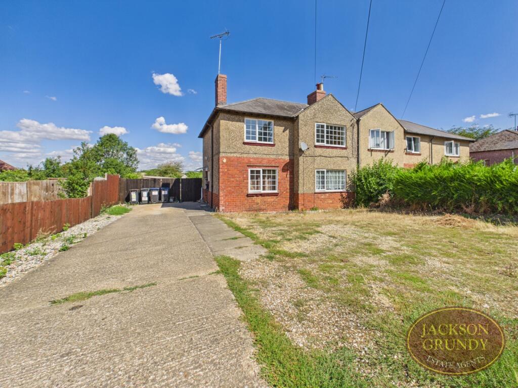 Main image of property: Queen Street, Weedon, NN7 4RA