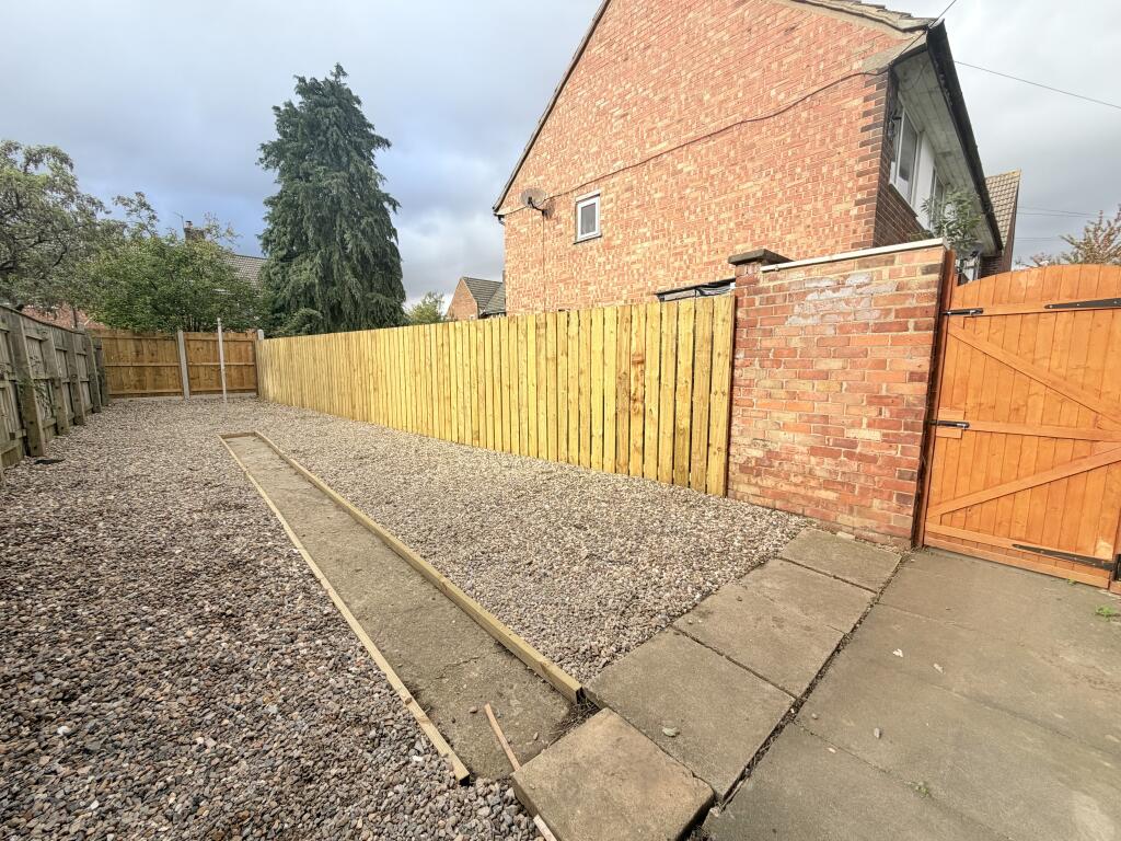 House in Stockton-on-Tees - More