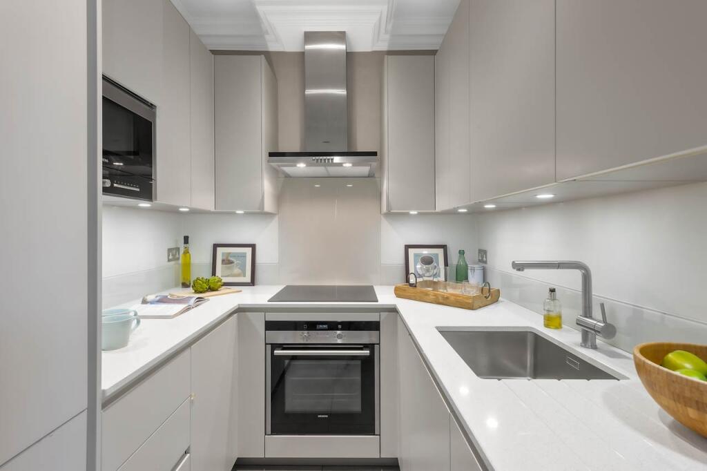 Apartment in London, Chelsea - View 3