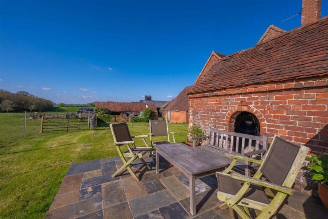 Rear Garden (MAIN FARMHOUSE)