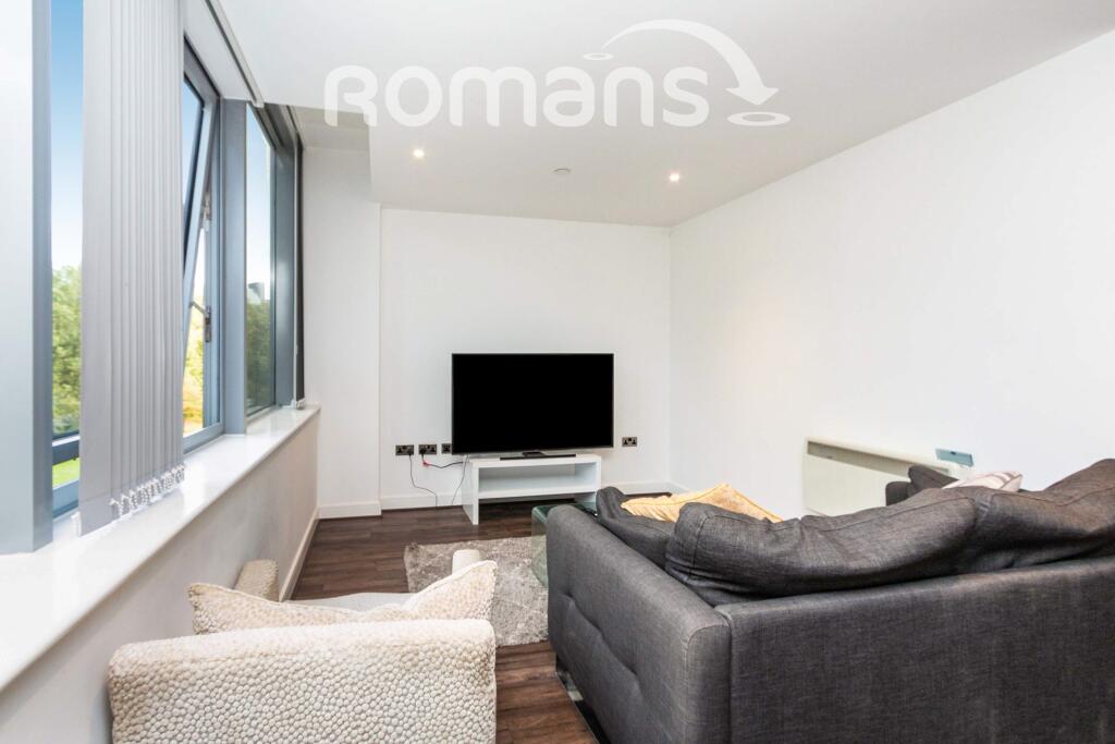 Apartment in Basingstoke and Deane, Kings Furlong - View 3