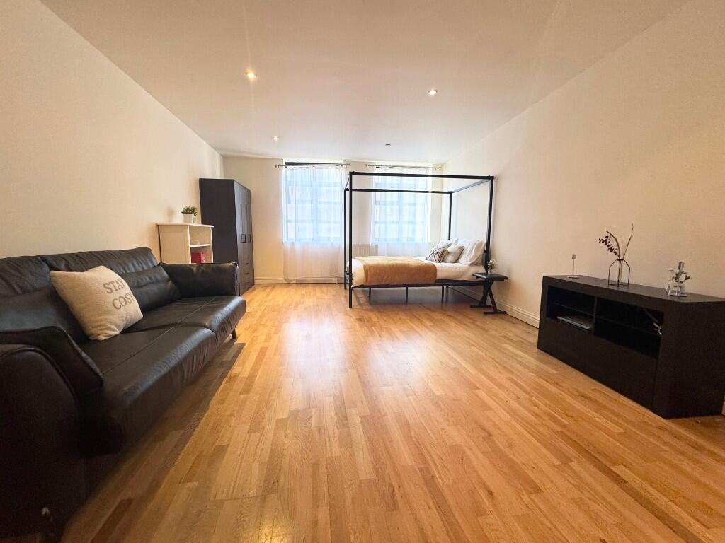 Main image of property: Gordon Street, Luton, Bedfordshire, LU1