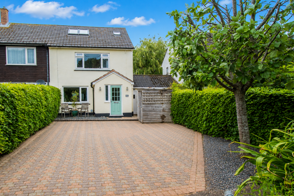 Main image of property: Metcombe Vale, Metcombe
